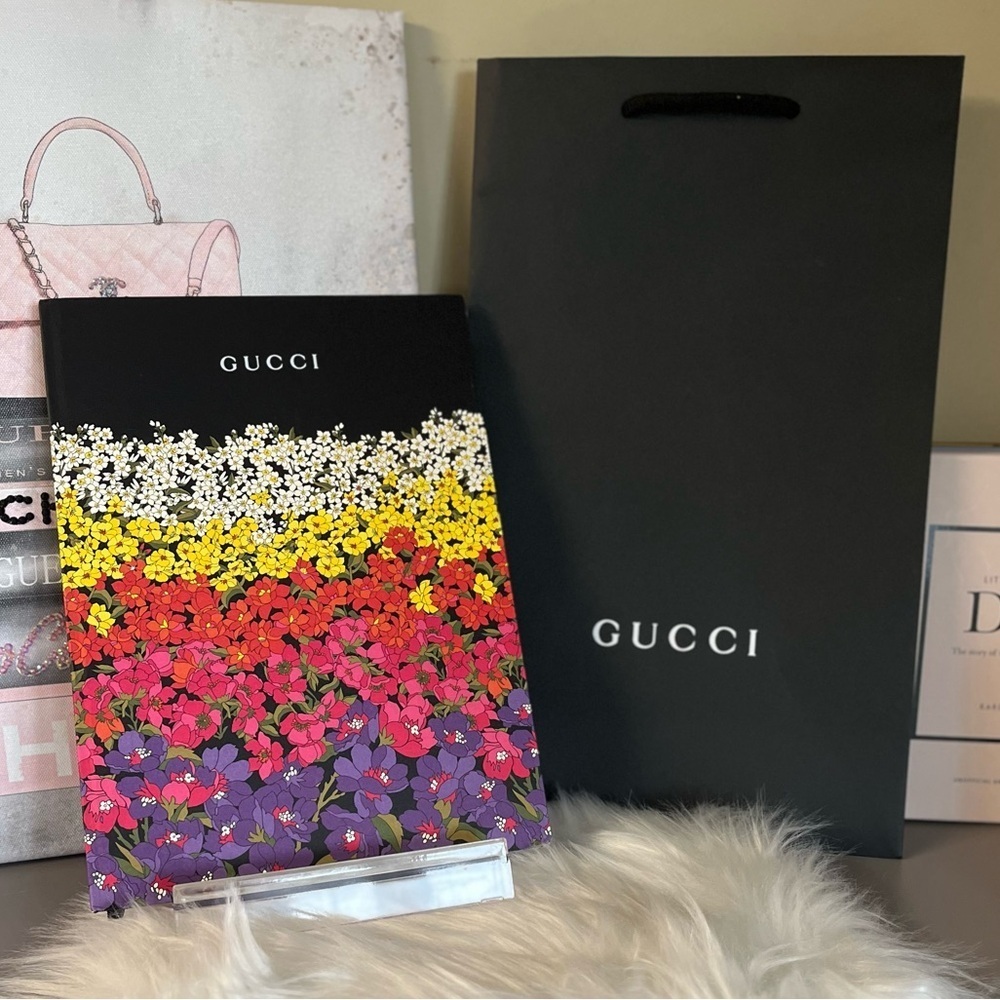 Authentic Gucci Floral Journal and Bag Set